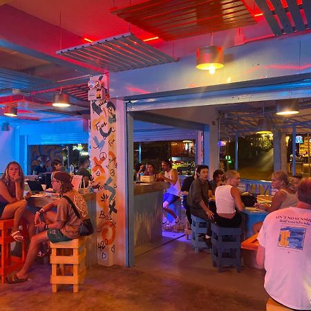 Bodega Krabi Hostel Ao Nang Exterior photo