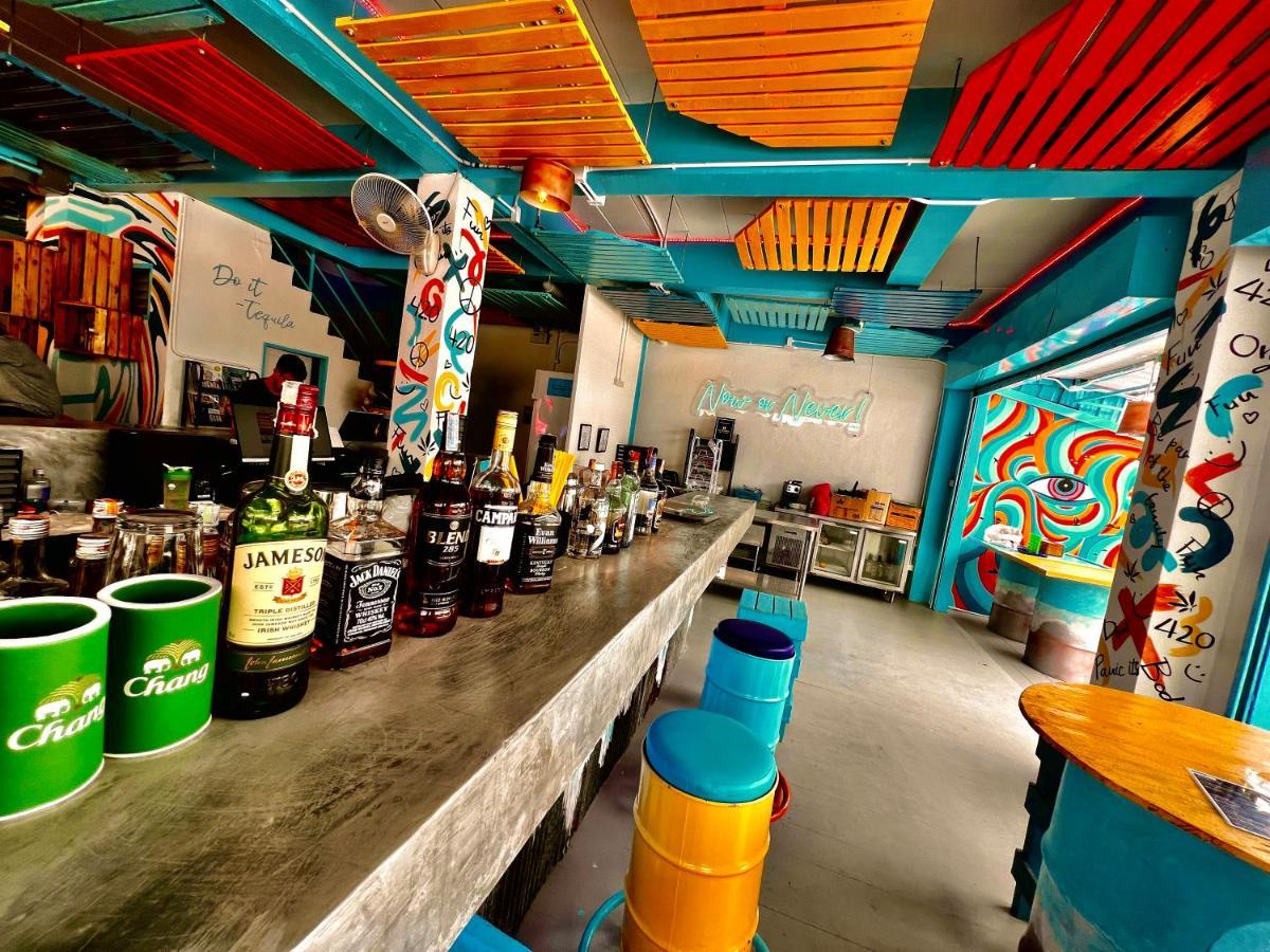 Bodega Krabi Hostel Ao Nang Exterior photo